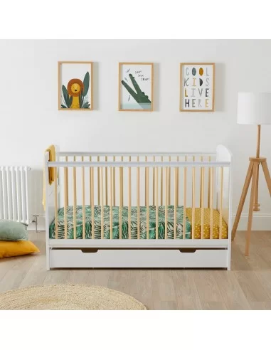 Ickle Bubba Coleby Classic Cot Bed...