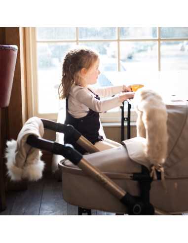 Egg Dolls Pram Fur Accessory Pack-White Egg Dolls Pram Fur Accessory Pack-White