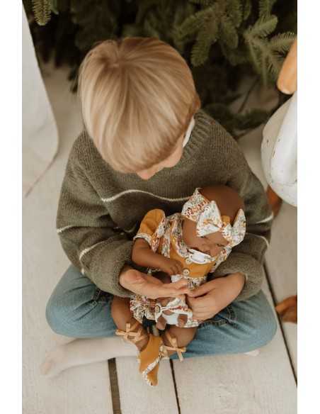 Arias Elegance Doll 45 cm Mies Mulatto Y Aran Mustard – 65370 Arias Toys