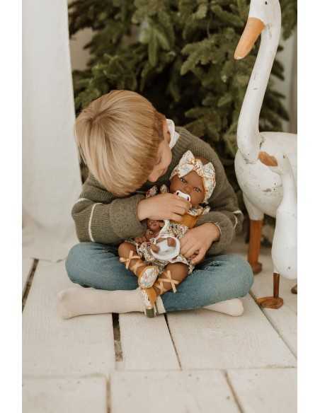 Arias Elegance Doll 45 cm Mies Mulatto Y Aran Mustard – 65370 Arias Toys