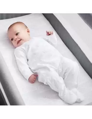Shnuggle Air Cot Fitted Sheets-Grey... Shnuggle Air Cot Fitted Sheets-Grey...