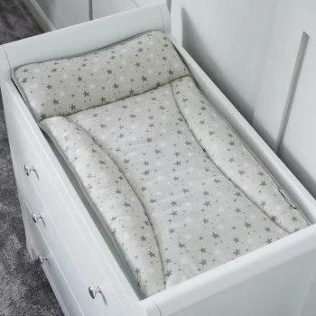 Ickle Bubba Changing... 2