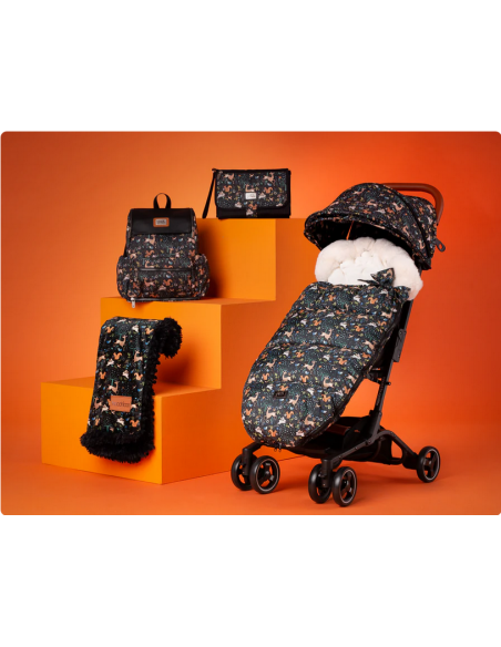 Bizzi Growin Compact Stroller With Matching koochicoo Back Pack & Clutch Bag & Footmuff Bundle-Narnia Bizzi Growin